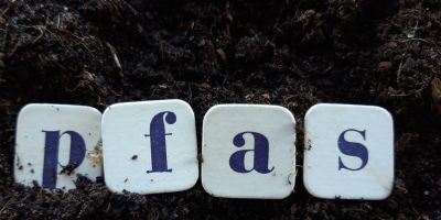 PFAS regulations – Plastic alternatives to PTFE and Co.