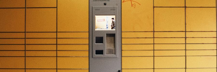 A DHL packing station